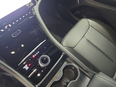 New 2026 Jeep Grand Cherokee L Limited AWD/4WD image 26