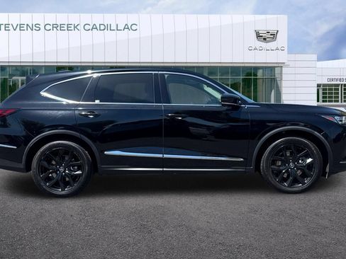 Used 2023 Acura MDX FWD w/ Technology Package image 2
