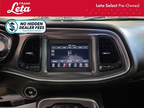 Used 2019 Dodge Challenger SXT RWD image 10