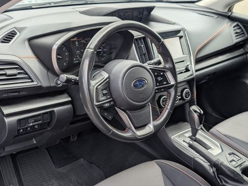 Used 2020 Subaru Crosstrek 2.0i Premium w/ Moonroof Package 2 AWD/4WD image 13