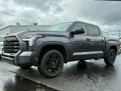 Used 2026 Toyota Tundra Limited w/ Nightshade Package