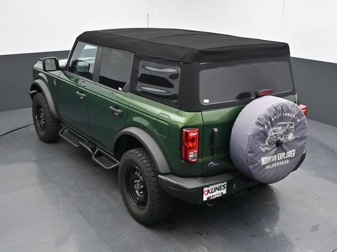 Used 2023 Ford Bronco Black Diamond AWD/4WD image 21