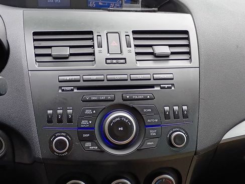 Used 2013 MAZDA MAZDA3 i Touring FWD image 14