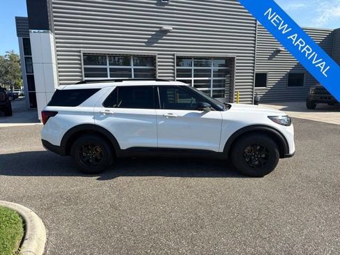 Used 2026 Ford Explorer Tremor w/ Tremor Ultimate Package AWD/4WD image 3