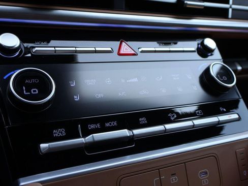New 2026 Hyundai Santa Fe Calligraphy AWD/4WD image 40