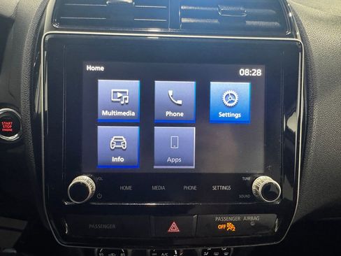 Used 2022 Mitsubishi Outlander Sport SE AWD/4WD image 3