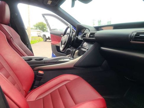 Used 2017 Lexus IS 300 F Sport w/ F Sport Package AWD/4WD image 22