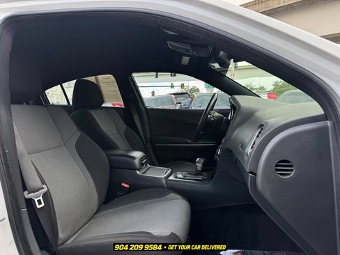 Used 2016 Dodge Charger R/T RWD image 36