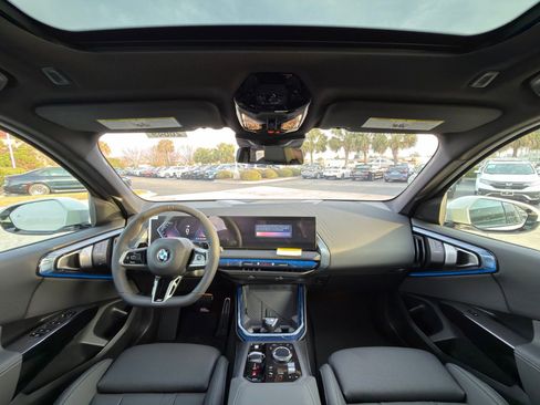 New 2026 BMW X3 xDrive30 w/ M Sport Package image 2