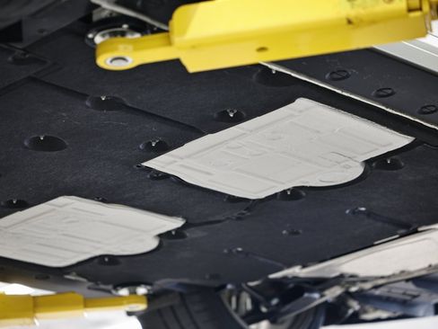 Certified 2018 Porsche 911 GT2 RS image 13