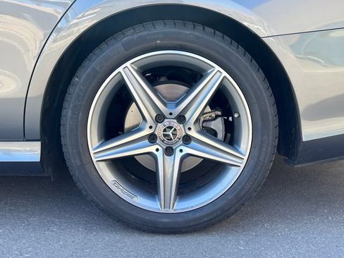 Used 2019 Mercedes-Benz E 300 image 12
