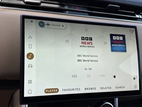 Used 2023 Land Rover Range Rover SE AWD/4WD image 39