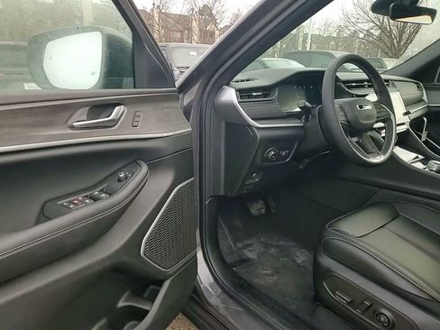 New 2026 Jeep Grand Cherokee L Limited image 19