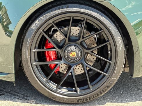 Certified 2019 Porsche 911 Targa 4 GTS AWD/4WD image 44