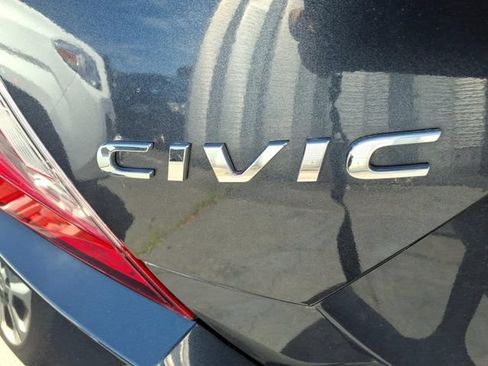 Used 2020 Honda Civic EX image 10