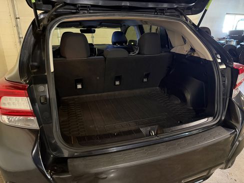 Used 2018 Subaru Crosstrek 2.0i Premium image 8