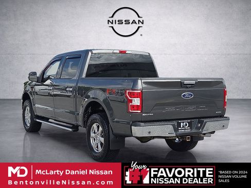 Used 2018 Ford F150 XLT w/ Equipment Group 302A Luxury AWD/4WD image 4