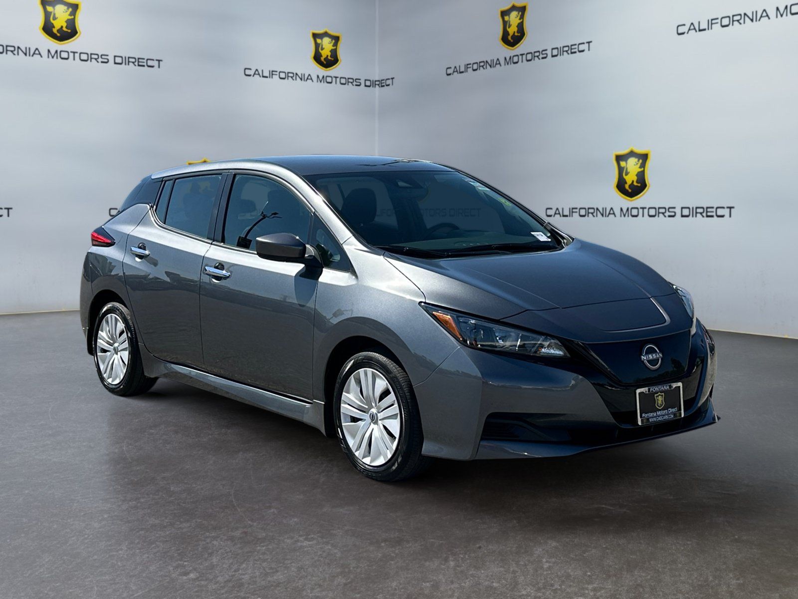 Used 2025 Nissan Leaf S FWD image 7