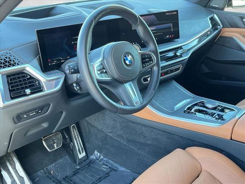 Used 2024 BMW X5 xDrive40i w/ M Sport Package image 10