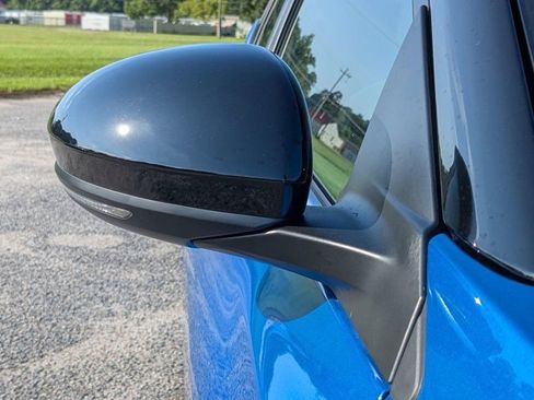 New 2025 Nissan Sentra SR w/ Midnight Edition image 11