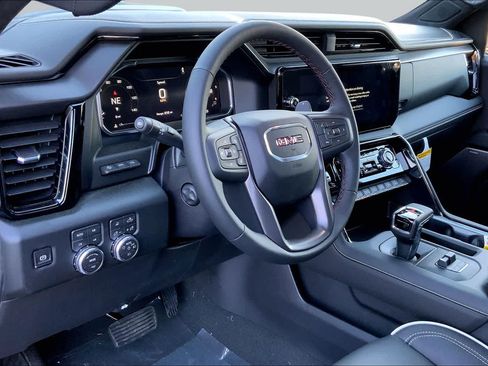 New 2026 GMC Sierra 1500 AT4X AWD/4WD image 8