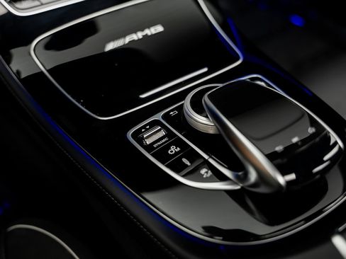 Used 2019 Mercedes-Benz E 63 AMG S image 59