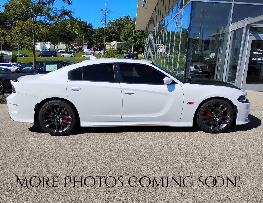 Used 2022 Dodge Charger Scat Pack w/ Plus Group RWD image 2