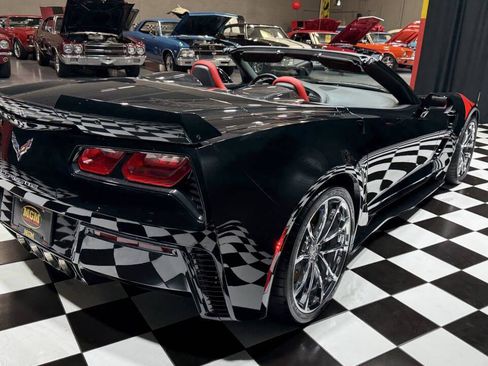 Used 2017 Chevrolet Corvette Grand Sport image 10