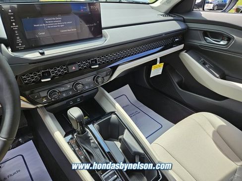 New 2025 Honda Accord EX-L image 12