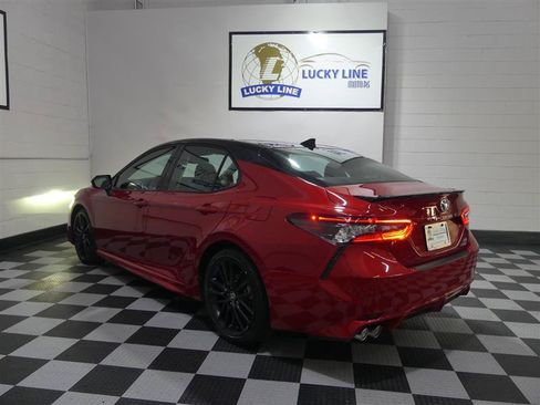 Used 2022 Toyota Camry XSE w/ Navigation Upgrade Package FWD image 11