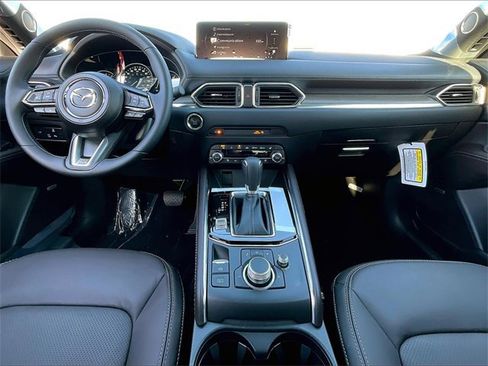 New 2025 MAZDA CX-5 Signature image 10