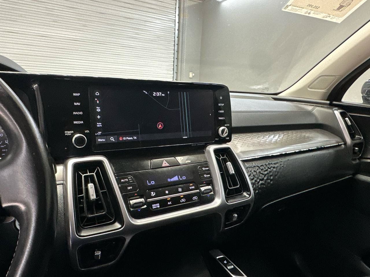 Used 2024 Kia Sorento EX AWD/4WD image 22