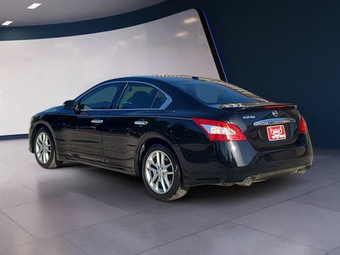 Used 2009 Nissan Maxima 3.5 SV w/ Tech Pkg FWD image 3