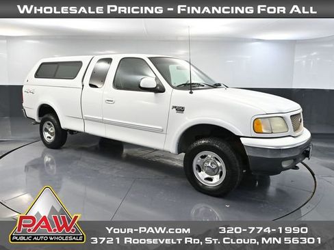 Used 2002 Ford F150 XL image 1