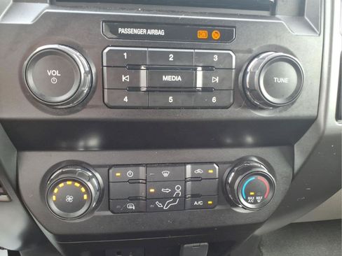Used 2021 Ford F250 XLT AWD/4WD image 24