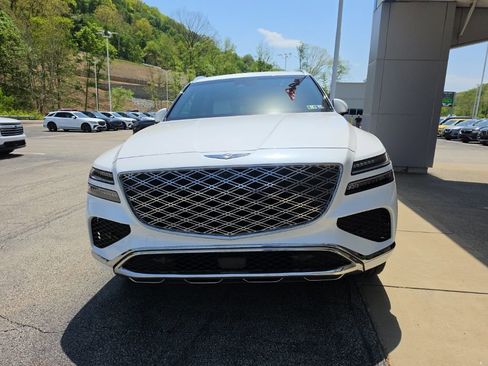 Used 2025 Genesis GV80 3.5T Prestige AWD/4WD image 2