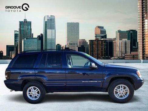Used 2004 Jeep Grand Cherokee Laredo w/ Cold Weather Group AWD/4WD image 7