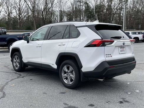 Used 2024 Toyota RAV4 LE image 3