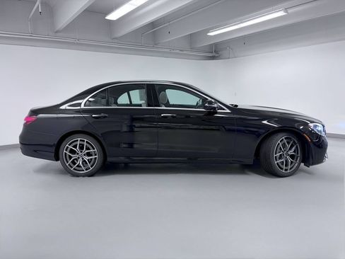Used 2021 Mercedes-Benz E 350 4MATIC Sedan image 6