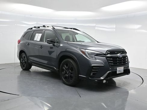 Used 2023 Subaru Ascent Onyx Edition Limited AWD/4WD image 4