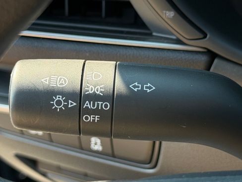 Used 2025 MAZDA MAZDA3 s FWD image 22