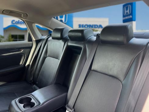 Used 2023 Honda Civic Touring image 27