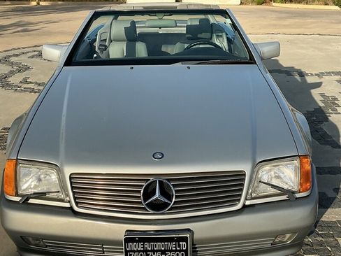 Used 1990 Mercedes-Benz 500 SL image 4