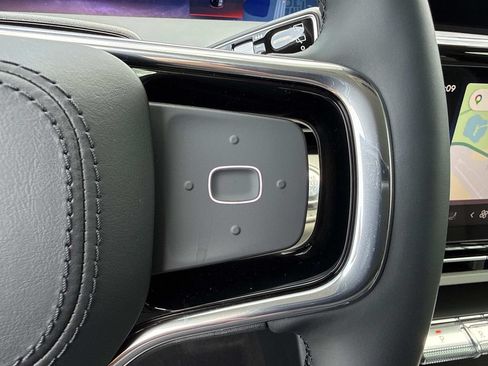 New 2026 Lincoln Nautilus Premier AWD/4WD image 30