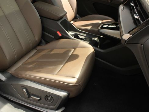 Used 2023 Audi Q4 e-tron Premium Plus w/ Premium Plus AWD/4WD image 27