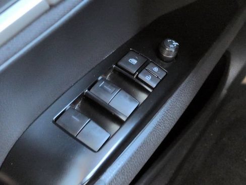 Used 2025 Toyota Camry LE FWD image 20
