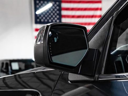 Used 2018 GMC Sierra 1500 Denali AWD/4WD image 49