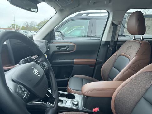 New 2026 Ford Bronco Sport Outer Banks w/ Outer Banks Tech Package+ AWD/4WD image 31