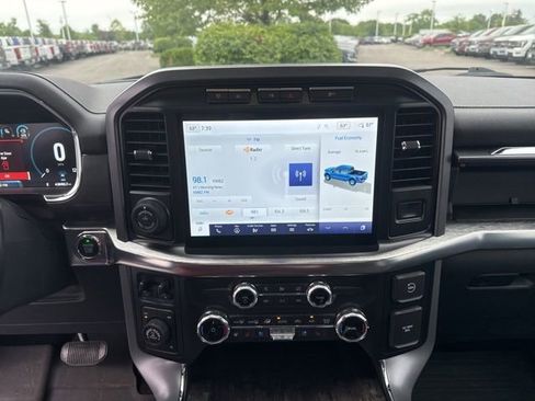 Used 2022 Ford F150 Lariat w/ Equipment Group 502A High AWD/4WD image 18