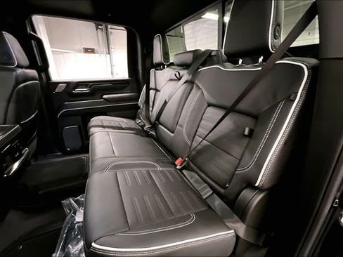 Used 2026 GMC Sierra 2500 AT4X AWD/4WD image 25